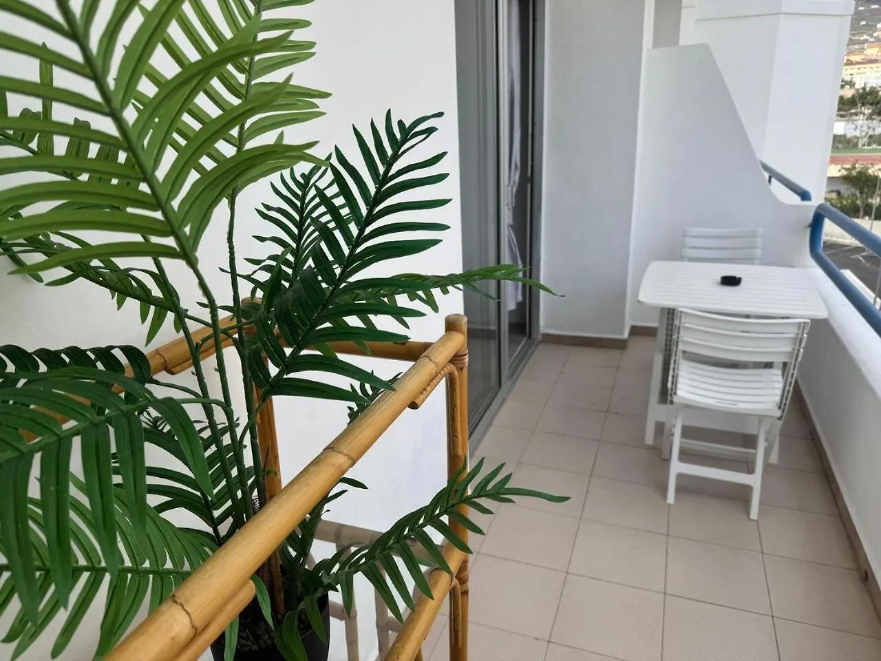Modern Design & Panoramic Views - Fully Renovated Apartment In Playa Paraiso, Tenerife Costa Adeje  0*, Costa Adeje (Tenerife)